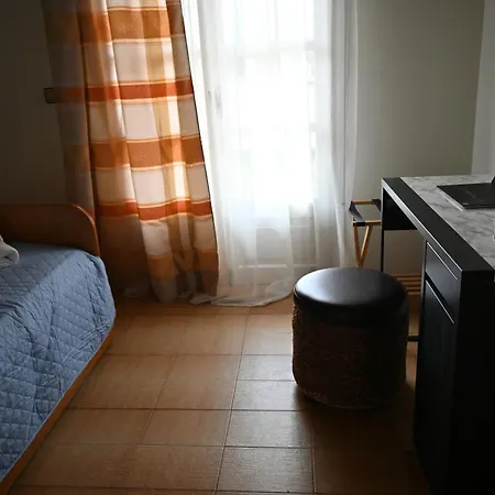 Fasshome Near The Sea