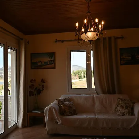Fasshome Near The Sea